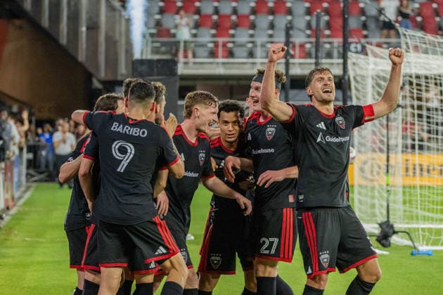 May 16, 2026, Washington, District Of Columbia, United States: Louis Munteanu celebrates after an apparent go ahead goal during an MLS, Fussball Herren, USA match between D.C. United and St. Louis City SC at Audi Field before the scoring play was later overturned following review. DC United Vs St. Louis CITY SC  - ZUMAk206 20260516_znp_k206_020 Copyright: xMattxKaminskyx