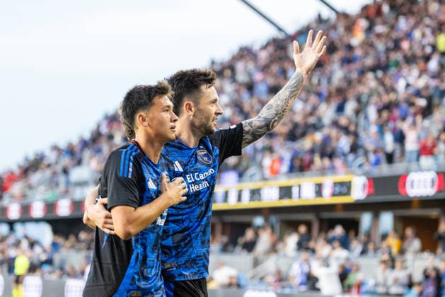 SAN JOSE, CA - MAY 16: Beau Leroux 34 of the San Jose Earthquakes celebrates a goal with Preston Judd 19 in the first half of a match against FC Dallas on May 16, 2026 at PayPal Park in San Jose, CA. (Photo by Matthew Huang Icon Sportswire) SOCCER: MAY 16 MLS, Fussball Herren, USA San Jose Earthquakes vs FC Dallas EDITORIAL USE ONLY Icon260516007