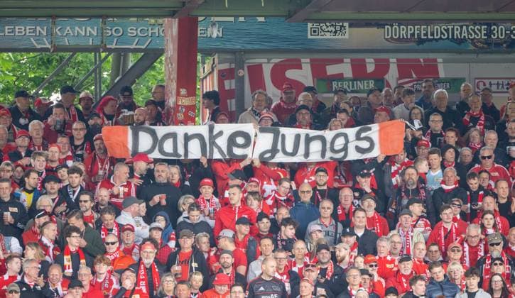 Soccer, Men, Season 2025 2026, 1 Bundesliga 34 Matchday , 1 FC Union Berlin FC Augsburg 4 0 , Fans of 1 FC Union thank players and coaches who were bid farewell, Goalkeeping coach Michael Gspurning 1 FC Union , Physiotherapist Silvio Thieme 1 FC Union , Danilho Doekhi 1 FC Union , Diogo Leite 1 FC Union Berlin , Alex Kral 1 FC Union Berlin , 16 05 2026, Copyright: xMatthiasxKochx