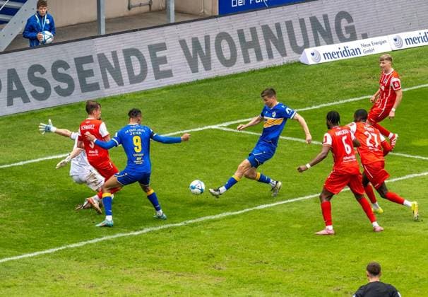 FOOTBALL REGIONAL LEAGUE NORTH-EAST 34 GAME DAY FC CARL ZEISS JENA FC ROT WEISS ERFURT FOR EDITORIAL PURPOSES ONLY p 16 05 2026 Jena Football Regionalliga Nordost 34 Matchday Season 2025 2026 Ernst Abbe Sportfeld FC Carl Zeiss Jena FC Rot Weiss Erfurt in photo Moritz Fritz 23 FC Carl Zeiss Jena scores in this scene to make it 2-0 for Jena Germany Thueringen Jena Copyright SaschaxFromm Copyright: SaschaxFromm doc85vov8r6d02cy9fjteq ,EDITORIAL USE ONLY Copyright: SaschaxFromm