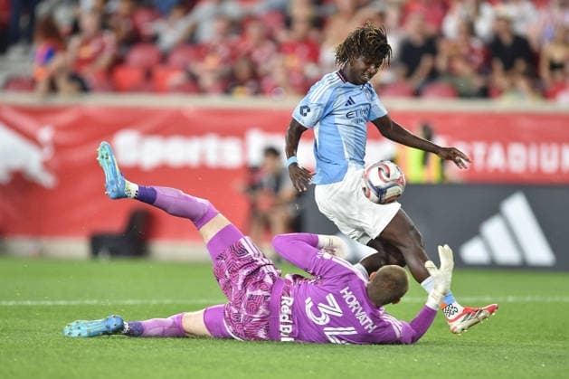 May 16, 2026, Harrison, New Jersey, USA: New York Red Bulls goal keeper ETHAN HORVATH (34) saves a shot form NYCFC forward MALACHI JONES (88) at Sports Illustrated Stadium in Harrison New Jersey New York City FC draws with New York Red Bulls 1 to 1 Harrison USA - ZUMAa301 20260516_aaf_a301_007 Copyright: xBrooksxVonxArxx