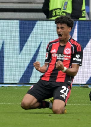 Nene Brown cheers after the equalizer to 2 2 photographed at the Bundesliga match Eintracht Frankfurt vs VFB Stuttgart on 16 5 2026 in Frankfurt DFL DFB REGULATIONS PROHIBIT ANY USE OF PHOTOGRAPHS as IMAGE SEQUENCES and or QUASI VIDEO