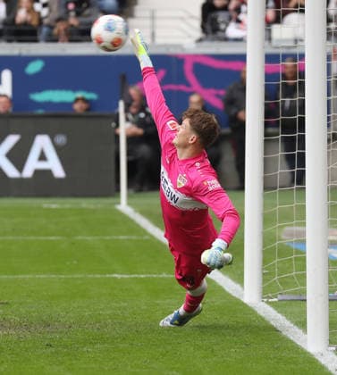 Frankfurt , Bundesliga soccer Eintracht Frankfurt vs VfB Stuttgart , Alexander Nübel VfB