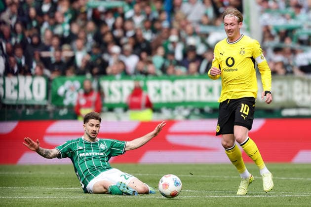 Bremen, Germany, 16 05 26, Romano Schmid Werder Bremen and Julian Brandt Borussia Dortmund in a duel during the match of the 1 Bundesliga between Werder Bremen Borussia Dortmund at Weserstadion in Bremen Photo by Joachim Bywaletz DFB DFL REGULATIONS PROHIBIT ANY USE OF PHOTOGRAPHS AS IMAGE SEQUENCES AND OR QUASI VIDEO Copyright: JoachimxBywaletz xJB-Sportfoto