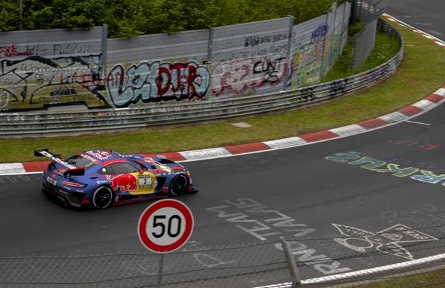 NÜRBURG - Jules Gounon (AND) with his Team Verstappen Racing Mercedes AMG GT3 during the 24 Hours of Nürburgring at the German circuit in the Eifel. Gounon alternates the wheel with Max Verstappen, Austrian Lucas Auer, and Spaniard Daniel Juncadella. SANDER KONING ANP xVIxANPxSportx xxANPxIVx 558520406 originalFilename: 558520406.jpg