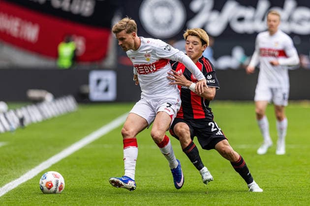 16 05 2026, xovx, Fußball Fußball Bundesliga, Eintracht Frankfurt VfB Stuttgart v l Maximilian Mittelstädt VfB Stuttgart , Ritsu Doan Eintracht Frankfurt DFL DFB REGULATIONS PROHIBIT ANY USE OF PHOTOGRAPHS as IMAGE SEQUENCES and or QUASI VIDEO emspor Frankfurt