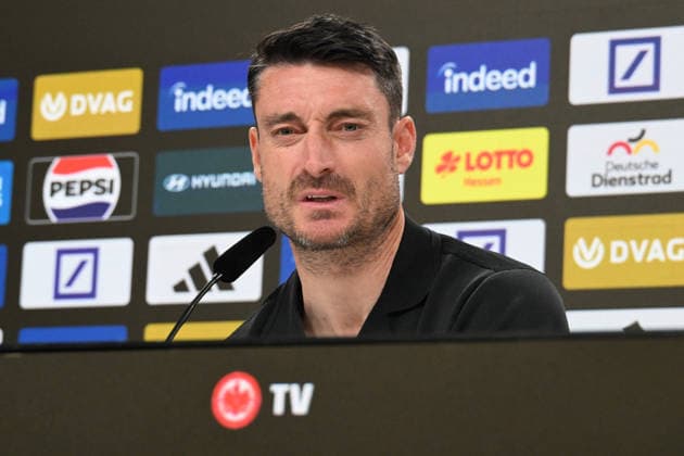 16 05 2026, xsltx, Soccer 1 Bundesliga, Eintracht Frankfurt VfB Stuttgart v l Coach Albert Riera Eintracht Frankfurt at the press conference DFL DFB REGULATIONS PROHIBIT ANY USE OF PHOTOGRAPHS as IMAGE SEQUENCES and or QUASI VIDEO Frankfurt am Main