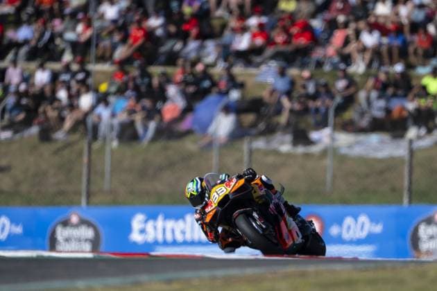 RECORD DATE NOT STATED MotoGP, 6th round of the World Championship, WM, Weltmeisterschaft in Catalonia Barcelona Barcelona (Spain), 17 05 2026 - Brad Binder (33), Red Bull KTM Factory Racing rider, during the warm-up for the 6th round of the MotoGP World Championship, Grande Prix de Catalunya, Barcelona Spain; Catalonia Spain Copyright: xJoaquimxGalantex
