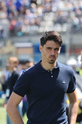 ComoÕs ParmaÕs head coach Carlos Cuesta during the Serie A soccer match between Como and Parma at the Giuseppe Sinigaglia stadium in Como, north Italy - May 17, 2026 - Soccer.  Copyright: xAntonioxSaiai LaPressex
