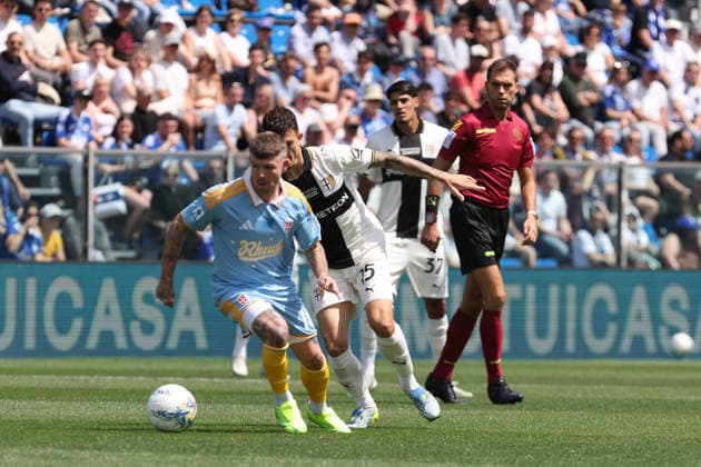 ComoÕs ComoÕs Alberto Moreno during the Serie A soccer match between Como and Parma at the Giuseppe Sinigaglia stadium in Como, north Italy - May 17, 2026 - Soccer.  Copyright: xAntonioxSaiai LaPressex