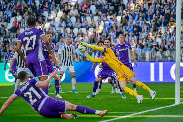Fiorentina s goalkeeper De Gea in action during the Serie A soccer match between Juventus and Fiorentina at the Allianz Stadium in Turin, Italy - Sunday, May 17, 2026. - Soccer .  Copyright: xTanoxPecoraro LaPressex