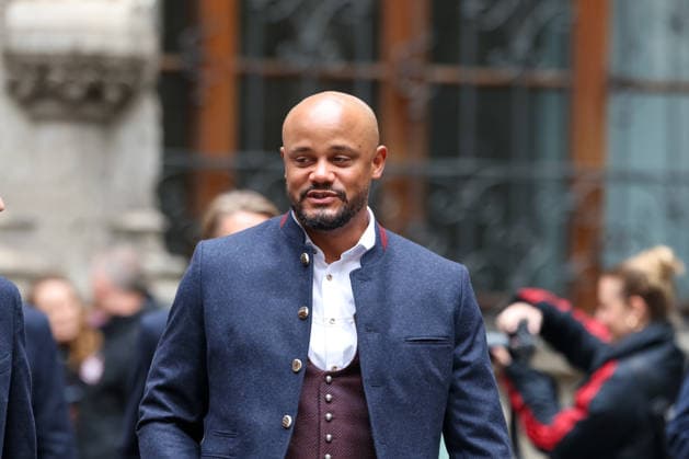 Vincent Kompany FC Bayern Muenchen, Head Coach , GER, Reception of FC Bayern Muenchen in the town hall and championship celebration at Marienplatz, 17 05 2026, GER, Reception of FC Bayern Muenchen in the town hall and championship celebration at Marienplatz, 17 05 2026 Muenchen Copyright: xEibner-Pressefoto JennixMaulx EP_JML