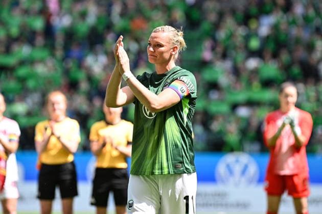Soccer I Women I Season 2025 2026 I Bundesliga I Matchday 26 I VfL Wolfsburg 1 FC Nürnberg I 17 05 2026 Farewell Alexandra Popp 11, VfL Wolfsburg before the match, farewell match Wolfsburg Volkswagen Arena Niedersachsen Germany Copyright: xLobeca InesxHähnelx