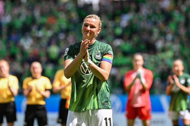 Soccer I Women I Season 2025 2026 I Bundesliga I 26 Matchday I VfL Wolfsburg 1 FC Nürnberg I 17 05 2026 Farewell Alexandra Popp 11, VfL Wolfsburg before the match, farewell match Crop, close-up, portrait, portrait, single photo, single image, body Wolfsburg Volkswagen Arena Lower Saxony Germany Copyright: xLobeca InesxHähnelx
