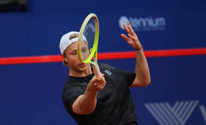 Bitpanda Hamburg Open, ATP 500, 2nd round of qualifying DTB pro Max Schönhaus clenches his fist after winning a rally