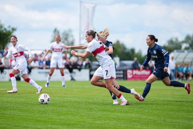 2 Womens Bundesliga SC Sand vs VfB Stuttgart, 17 05 2026 Duel between Milena Fischer SC Sand, 6 and Dafina Redzepi VfB Stuttgart, 7 2 Womens Bundesliga SC Sand vs VfB Stuttgart, Adams Arena SC Sand, 17 05 2026 DFB DFL REGULATIONS PROHIBIT ANY USE OF PHOTOGRAPHS AS IMAGE SEQUENCES AND OR QUASI VIDEO Copyright: xBEAUTIFULxSPORTS Boscox
