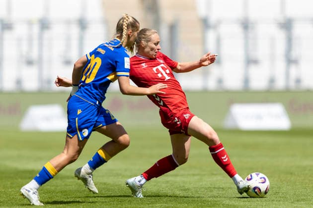 Google Pixel Womens Bundesliga FC Carl Zeiss Jena vs 1 FC Köln Jena 17 05 2026 Steffi Schmid 20 FC Carl Zeiss Jena vs Pauline Bremer 11 1 FC Köln Google Pixel Womens Bundesliga FC Carl Zeiss Jena vs 1 FC Köln ad hoc arena im Ernst Abbe Sportfeld 17 05 2026 DFB REGULATIONS PROHIBIT ANY USE OF PHOTOGRAPHS AS IMAGE SEQUENCES AND OR QUASI VIDEO Copyright: xBEAUTIFULxSPORTS Duehringx