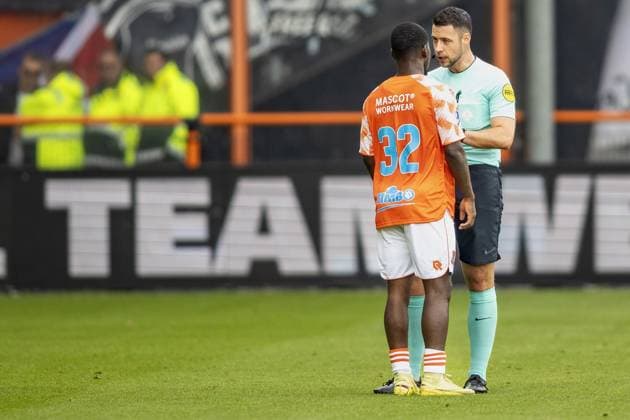 VOLENDAM , 17-05-2026 , KRAS Stadium , season 2025 2026 , Dutch , eredivisie , match between FC Volendam and Telstar , picture shows, FC Volendam player Yannick Leliendal yellow card Volendam - Telstar  x203758232x Copyright: