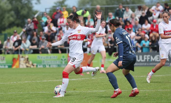 Sand , Soccer 2 Bundesliga , SC Sand vs VfB Stuttgart Women , left Haruka Osawa VfB