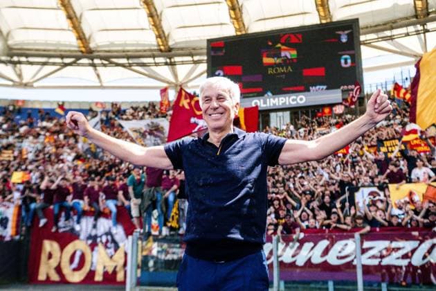 IPA84786146 - Gian Piero Gasperini head coach of AS Roma celebrates during Roma-Lazio, Serie A 2025 2026 at Stadio Olimpico on May 17, 2026 during AS Roma vs SS Lazio, Italian soccer Serie A match in Rome, Italy, May 17 2026  Copyright: xDomenicoxBari IPAxSportx xx 84786146