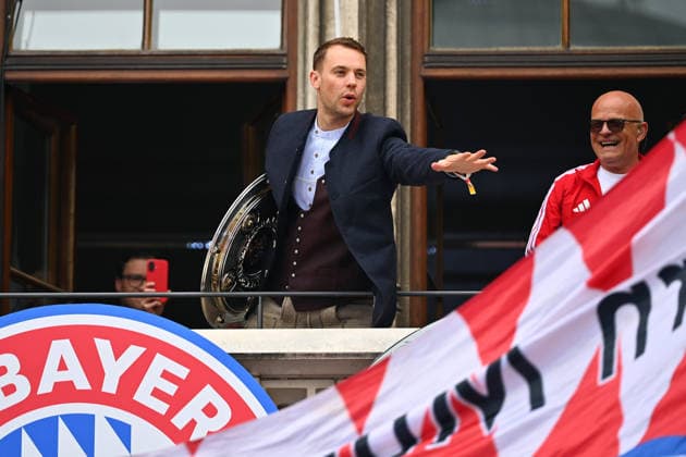 Manuel NEUER Goalkeeper Bayern Muenchen , Champion celebration FC Bayern Muenchen on the Rathausbalkon on Marienplatz in Munich on 17 05 2026 Soccer 1 Bundesliga Season 2025 2026, 34 Matchday,