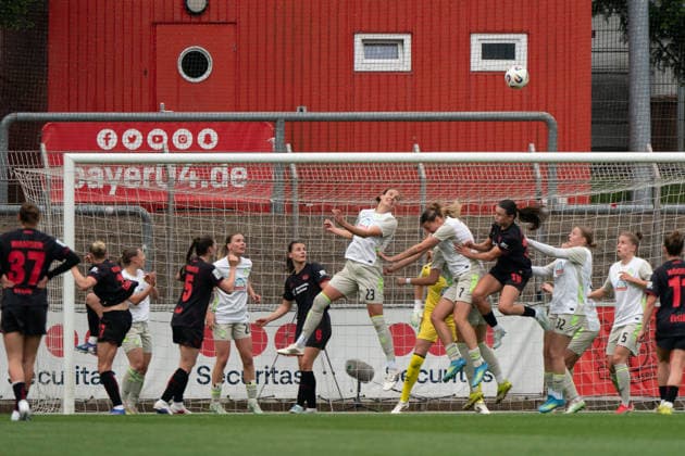 LEVERKUSEN, GERMANY - MAY 17: in action during the Google Pixel Frauen-Bundesliga match between Bayer 04 Leverkusen and SV Werder Bremen at Ulrich-Haberland-Stadion on May 17, 2026 in Leverkusen, Germany. (Photo by Qianru Zhang Press Photo) Copyright: xQianruxZhang SPPx Sportspressphoto_SPR148597