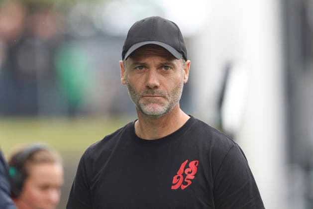 Trainer Alexander Ende Fortuna Düsseldorf looks on during the 2 Bundesliga match between SpVgg Greuther Fürth and Fortuna Düsseldorf, Sportpark Ronhof Thomas Sommer on May 17, 2026 in Fürth, Germany Photo by Oliver Kaelke DeFodi Images Trainer Alexander Ende Fortuna Düsseldorf looks on during the 2 Bundesliga match between SpVgg Greuther Fürth and Fortuna Düsseldorf at Sportpark Ronhof Thomas Sommer on May 17, 2026 in Fürth, Germany Photo by Oliver Kaelke DeFodi Images Photo by Oliver Kaelke DeFodi Images