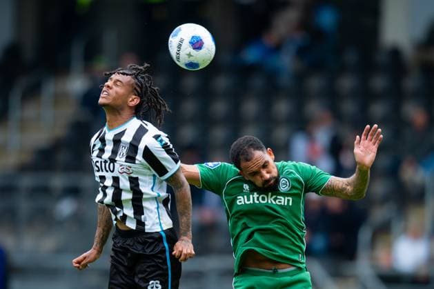 ALMELO , 17 05-2026 , Stadium Asito , season 2025 2026 , Dutch Eredivisie football , match between Heracles Almelo and FC Groningen , picture shows Heracles Almelo player Mimeirhel Benita FC Groningen player Marvin Peersman Heracles - Groningen  x203758683x Copyright: