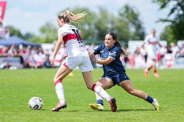 2 Womens Bundesliga SC Sand vs VfB Stuttgart, 17 05 2026 duel between Janina Hechler VfB Stuttgart, 16 and Pija Reininger SC Sand, 9 2 Womens Bundesliga SC Sand vs VfB Stuttgart, Adams Arena SC Sand, 17 05 2026 DFB DFL REGULATIONS PROHIBIT ANY USE OF PHOTOGRAPHS AS IMAGE SEQUENCES AND OR QUASI VIDEO Copyright: xBEAUTIFULxSPORTS Boscox