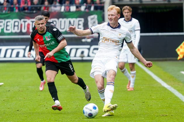 2026-05-17 N.E.C. Nijmegen v Go Ahead Eagles - Dutch Eredivisie NIJMEGEN, NETHERLANDS - MAY 17: Julius Dirksen of Go Ahead Eagles hits the ball during a Dutch Eredivisie at Goffertstadion on May 17, 2026 in Nijmegen, Netherlands. Nijmegen Goffertstadion Netherlands Content not available for redistribution in The Netherlands directly or indirectly through any third parties. Copyright: xJeroenxMeuwsenx