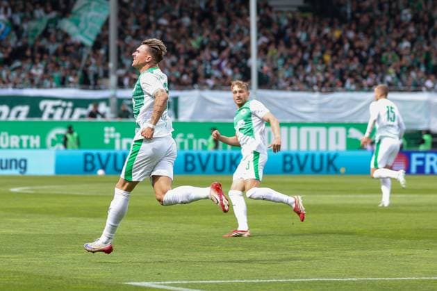 Felix Klaus 30 Spvgg Greuther Fuerth celebrates his goal in the 3 minute for 1 0, Emotion, SpVgg Greuther Fuerth vs Fortuna Duesseldorf, Football, Men, 2 Bundesliga, DFL, Saison 2025 2026, 34 Spieltag, Rueckrunde, 17 05 2026 DFB regulations prohibit any use of photographs as image sequences and or quasi video Fuerth Bayern Germany Copyright: xkolbert-press MartinxAgüerax