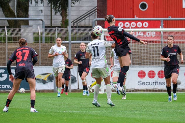 17 05 2026, xsscx, Women Soccer, Bayer 04 Leverkusen Werder Bremen, 1 Soccer Bundesliga, 26 Matchday, Ulrich Haberland Stadium, Season 2025 2026 Maja Sternad Werder Bremen 11 in duel against Selina Ostermeier Bayer Leverkusen 02 DFB regulations prohibit any use of photographs as image sequences and or quasi video Photo xSandraxScherningxPressefotoKochx Nordrhein Westfalen Germany