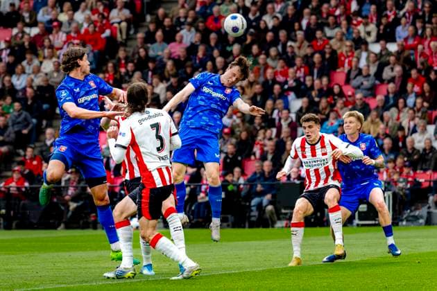 EINDHOVEN FC Twente player Sondre Orjasaeter during the Dutch Vriendenloterij Eredivisie match between PSV Eindhoven and FC Twente at Philips Stadion on May 17, 2026 in Eindhoven, the Netherlands Photo by DeFodi Images