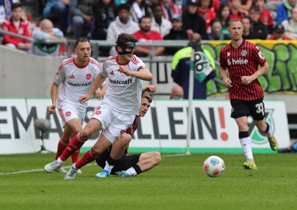17 05 2026 Soccer Season 2024 2025 2 Soccer Bundesliga 34 Matchday Hannover 96 H96 1 FC Nürnberg FCN Club Sportfoto Zink DaMa xdaxmax DFL regulations prohibit any use of photographs as image sequences and or quasi video only for editorial use Fabio Gruber 4, 1 FC Nürnberg FCN Maik Nawrocki 6, Hannover 96 H96