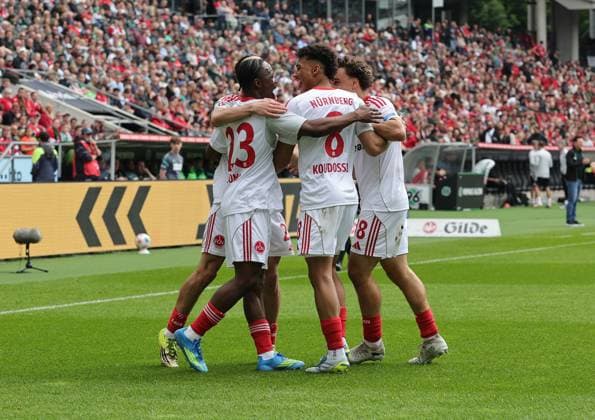 17 05 2026 Soccer Season 2024 2025 2 Soccer Bundesliga 34 Matchday Hannover 96 H96 1 FC Nürnberg FCN Club Sportfoto Zink DaMa xdaxmax DFL regulations prohibit any use of photographs as image sequences and or quasi video only for editorial use Jubel Freude Torjubel nach Tor zum 0 1 Mohamed Ali Zoma 23, 1 FC Nürnberg FCN und Mannschaft Team jubelt freut sich Torschütze Mohamed Ali Zoma 23, 1 FC Nürnberg FCN