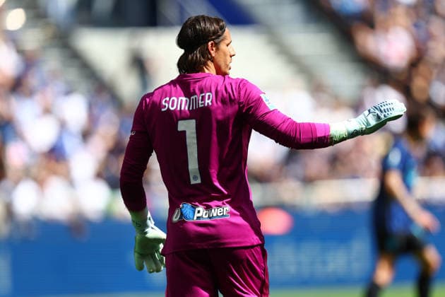 Serie A Fc Internazionale - Hellas Verona FC Yann Sommer of Fc Internazionale gestures during the Serie A match beetween Fc Internazionale and Hellas Verona FC at Stadio Giuseppe Meazza on May 17 2026 in Milan Italy . Milano Stadio Giuseppe Meazza Italy Copyright: xMarcoxCanonierox