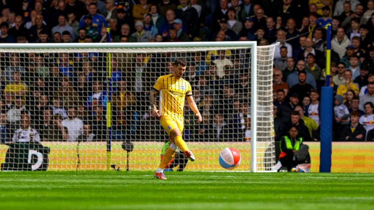 Leeds United v Brighton and Hove Albion, Premier League Brighton & Hove Albion defender Lewis Dunk (5) kicks away a beachball during the Premier League match between Leeds United and Brighton and Hove Albion at Elland Road, Leeds, UK on 17 May 2026. Editorial use only DataCo restrictions apply See www.football-dataco.com , Copyright: xSimonxDaviesx PSI-24262-0006