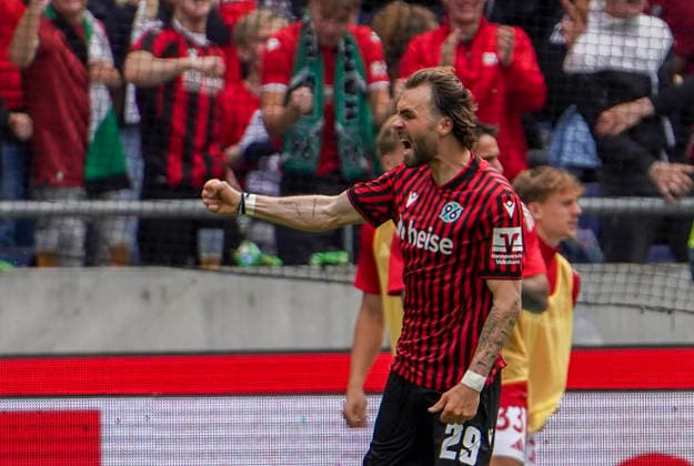 Germany Soccer 2 Bundesliga 2025 2026, Matchday 34 Hannover 96 vs 1 FC Nürnberg Heinz von Heiden Arena Stadion Hannover Goal and goal celebration for Kolja Oudenne Hannover 96, 29 Hannover Copyright: xAymanxAlahmedx