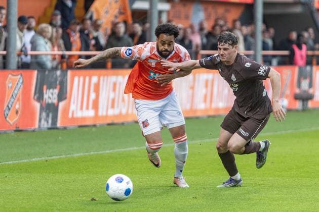 VOLENDAM , 17-05-2026 , KRAS Stadium , season 2025 2026 , Dutch , eredivisie , match between FC Volendam and Telstar , picture shows, FC Volendam player Brandley Kuwas Volendam - Telstar  x203759946x Copyright: