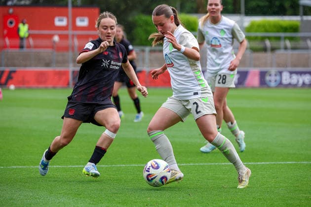 17 05 2026, xsscx, Women Soccer, Bayer 04 Leverkusen Werder Bremen, 1 Soccer Bundesliga, 26 Matchday, Ulrich Haberland Stadium, Season 2025 2026 Sofie Zdebel Bayer Leverkusen 16 in duel against Chiara d Angelo Werder Bremen 2 DFB regulations prohibit any use of photographs as image sequences and or quasi video Photo xSandraxScherningxPressefotoKochx Nordrhein Westfalen Germany