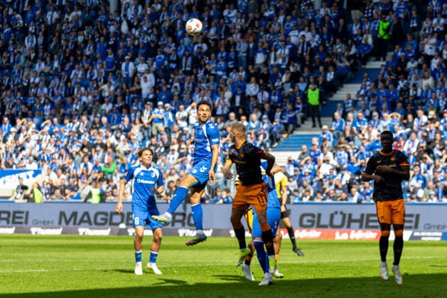 Germany 2 Bundesliga, Matchday 34, Season 2025 2026, 1 FC Magdeburg vs 1 FC Kaiserslautern Avnet Arena Magdeburg Bockhorn Herbert 1 FC Magdeburg, 7 in header duel against Wekesser Erik 1 FC Kaiserslautern, 13 Copyright: xMichellexLukax