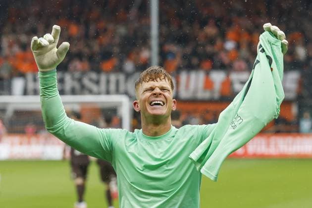 VOLENDAM , 17-05-2026 , Kras Stadium , season 2025 2026 , Dutch Eredivisie football , match between FC Volendam and Telstar , picture shows goal celebration by Telstar goalkeeper Ronald Koeman jr. Volendam - Telstar  x203760109x Copyright: