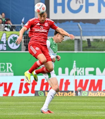 17 05 2026 Soccer Season 2025 2026 2 Soccer Bundesliga 34 Matchday SpVgg Greuther Fürth Kleeblatt Fortuna Düsseldorf Sportfoto Zink xwoxzix DFL regulations prohibit any use of photographs as image sequences and or quasi video only for editorial use Marin Ljubicic 20, Fortuna Düsseldorf F95 Gian Luca Gian Luca Itter 27, SpVgg Greuther Fürth