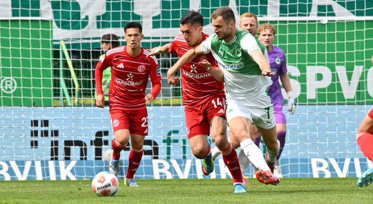 17 05 2026 Soccer Season 2025 2026 2 Soccer Bundesliga 34 Matchday SpVgg Greuther Fürth Kleeblatt Fortuna Düsseldorf Sportfoto Zink xwoxzix DFL regulations prohibit any use of photographs as image sequences and or quasi video only for editorial use Sotiris Alexandropoulos 14, Fortuna Düsseldorf F95 Dennis Srbeny 7, SpVgg Greuther Fürth