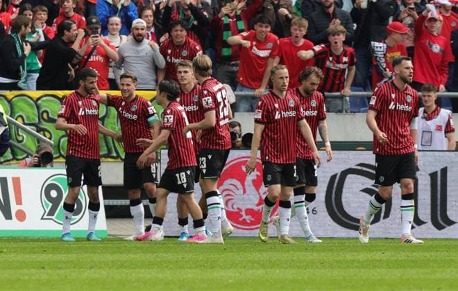 17 05 2026 Soccer Season 2024 2025 2 Soccer Bundesliga 34 Matchday Hannover 96 H96 1 FC Nürnberg FCN Club Sportfoto Zink DaMa xdaxmax DFL regulations prohibit any use of photographs as image sequences and or quasi video only for editorial use Jubel Freude Torjubel nach Tor zum 2 1 Waniss Taibi 26, Hannover 96 H96 und Mannschaft Team jubelt freut sich Torschütze Waniss Taibi 26, Hannover 96 H96