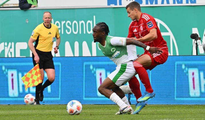 17 05 2026 Soccer Season 2025 2026 2 Soccer Bundesliga 34 Matchday SpVgg Greuther Fürth Kleeblatt Fortuna Düsseldorf Sportfoto Zink xwoxzix DFL regulations prohibit any use of photographs as image sequences and or quasi video only for editorial use Noel Futkeu 9, SpVgg Greuther Fürth Tim Oberdorf 15, Fortuna Düsseldorf F95