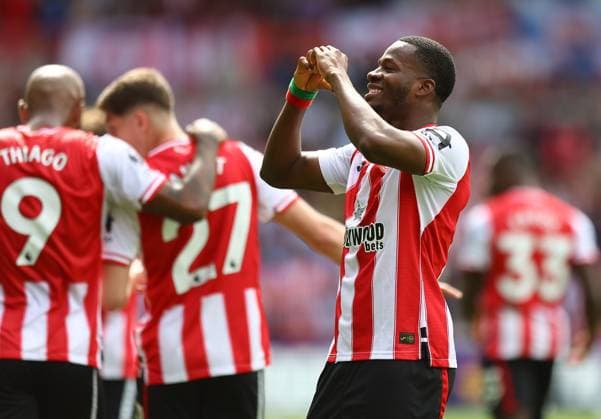 Dango Ouattara of Brentford celebrates scoring their sides first goal Brentford v Crystal Palace, Premier League, Football, Gtech Community Stadium, London, UK - 17 May 2026London Gtech Community Stadium United Kingdom EDITORIAL USE ONLY No use with unauthorised audio, video, data, fixture lists, club league logos or live services. Online in-match use limited to 120 images, no video emulation. No use in betting, games or single club league player publications. Copyright: xMichaelxZemanek Shutterstockx 16877452w