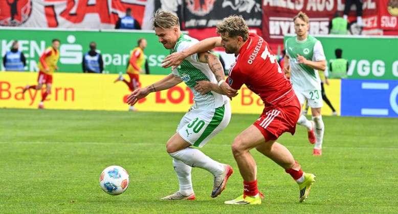17 05 2026 Soccer Season 2025 2026 2 Soccer Bundesliga 34 Matchday SpVgg Greuther Fürth Kleeblatt Fortuna Düsseldorf Sportfoto Zink xwoxzix DFL regulations prohibit any use of photographs as image sequences and or quasi video only for editorial use Felix Klaus 30, SpVgg Greuther Fürth Christopher Lenz 3, Fortuna Düsseldorf F95