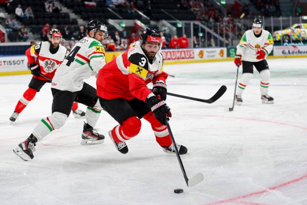 Ice hockey, Eishockey - IIHF WC 2026 ZURICH,SWITZERLAND,17.MAY.26 - ICE HOCKEY - IIHF Ice Hockey World Championship, WM, Weltmeisterschaft 2026, group stage, Austria vs Hungary. Image shows Peter Schneider (AUT).  GEPAxpictures xMaticxKlansek