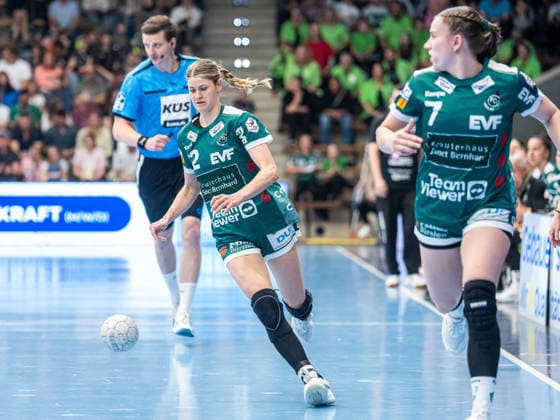 Sina Ehmann Frisch Auf Women, 22 with speed on the ball, Frisch Auf Goeppingen vs SV Union Halle Neustadt, Handball, 1 Bundesliga, Season 2025 2026, 17 05 2026 Frisch Auf Goeppingen vs SV Union Halle Neustadt, Handball, 1 Bundesliga, Season 2025 2026, 17 05 2026 Goeppingen Copyright: xMichaelxSchmidt Eibner-Pressefotx EP_MST